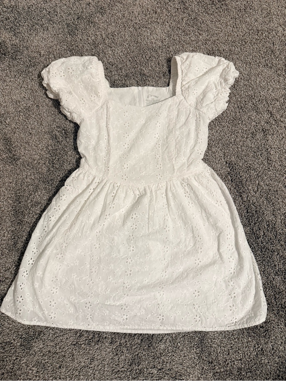 art class White Eyelet Puff-Sleeve Dress